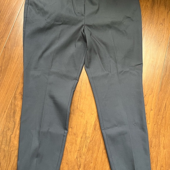NWOT Loft Plus Marisa Charcoal Gray Dress Pants, Size 18 - Picture 7 of 8